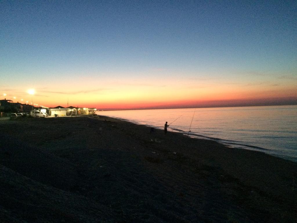 Beach Appartament Marina di Montemarciano Ruang foto